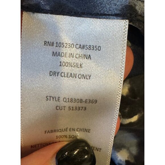 Equipment Shirt Women XS Blue Black Silk Leopard Print Collared Button Up Blouse - Picture 8 of 8